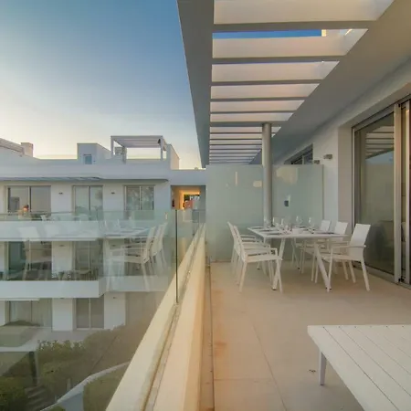 Apartment Brand New 3 Bedroom Penthouse In Belaire With Solarium, Terrace And Pools *
